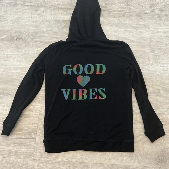 “Good Vibes” sweatshirt - Picture 2 of 7